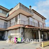 QUADRILOCALE - VIA VITTORIA COLONNA 31