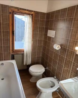 Appartamento gallio 8/10 posti 4 camere 2 bagni