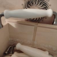 maniglie Ikea cucina bianco e cromato 