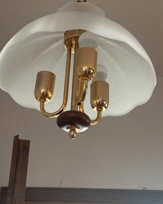 Lampadario classico a tre luci in ottone