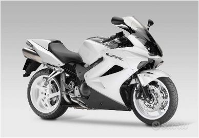 Ricambi nuova honda vfr 800 02 12