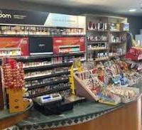 Tabaccheria vicino al centro con due distributori