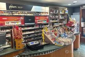Tabaccheria vicino al centro con due distributori