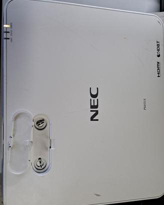  Proiettore Laser  NEC P605UL NON FUNZIONANTE 