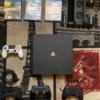 Playstation 4 Pro + 4 controller + base cooler