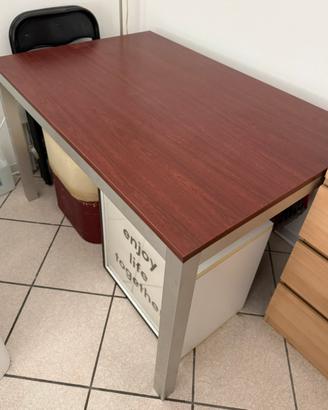 Tavolo moderno