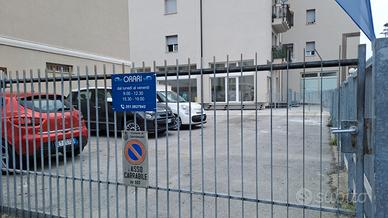 Centro appena ristrutturato con parcheggio privato