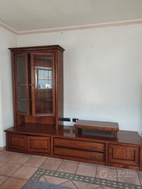 Mobile in legno massello