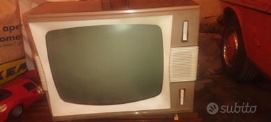 Televisore Vintage Valvole Minerva Anni 60  Legno