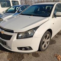 Chevrolet cruze lt 2010 ricambi usati