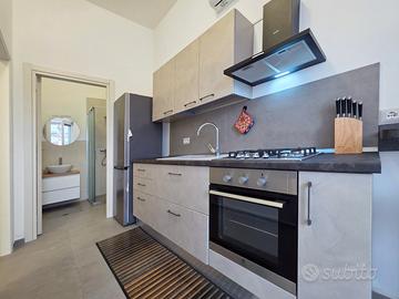 Bilocali x coppia a 80m dal mare Torre Suda