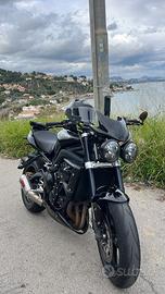 Triumph street triple 675