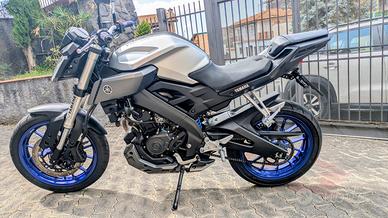 Yamaha mt 125