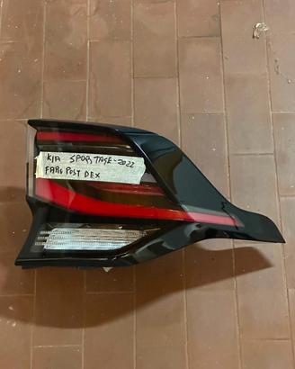 KIA SPORTAGE FARO POSTERIORE DX LED