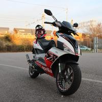 Scooter aprila sr 50 r