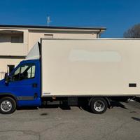 iveco daily 35 c 15 cassone coibentato 