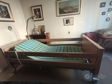 Letto elettrico ospedaliero