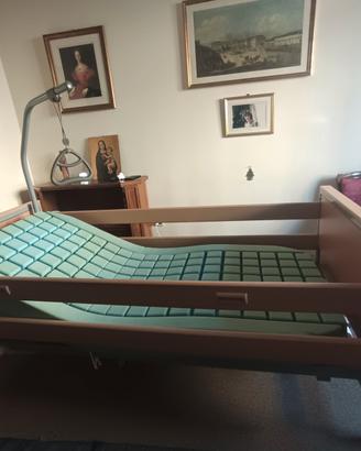 Letto elettrico ospedaliero
