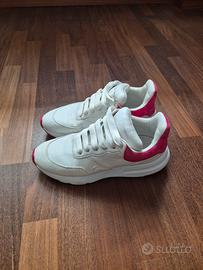 Sneakers donna Alexander McQueen 