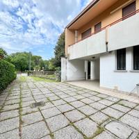 VILLA A SCHIERA A CERVIGNANO DEL FRIULI