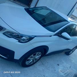 Peugeot 5008 bluehdi 120cv 