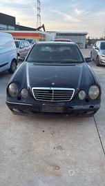 Ricambi Mercedese classe E 200 Anno 2001