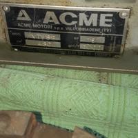 Ricambi usati per motore ACME tipo vt88. 