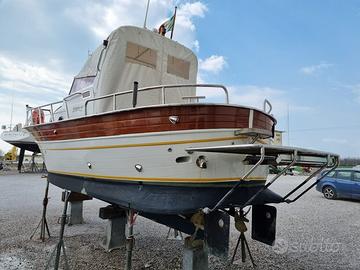 APREA SORRENTO 750 Cabin