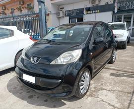 Peugeot 107 1.0 68CV 5p. Sweet Years 2Tronic