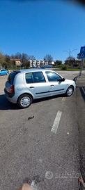 Renault clio benzina