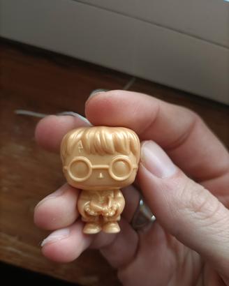 Kinder Joy - Funko Harry Potter dorato