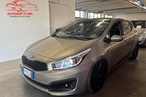 Kia Ceed 1.6 CRDi || GT Line || OK NEOPATENTATI