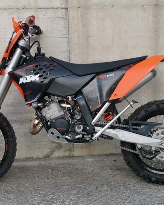 KTM 125 EXC 2009 100h originali