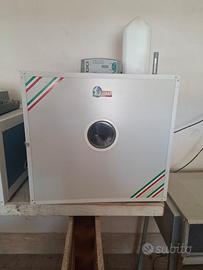 INCUBATRICE FIEM MG 100/150 B.Family