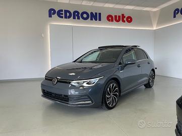 Volkswagen Golf 1.5 TSI Tetto DCC Led-Matrix Editi