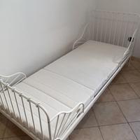 Letto Allungabile ikea, lenzuola, copri materasso