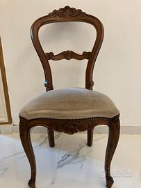 Sedia classica in legno