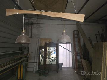 Lampadario in legno