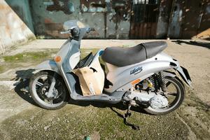 ricambi Piaggio Liberty 50 4 tempi 