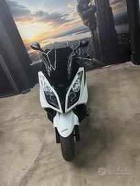KYMCO DOWNTOWN 300I