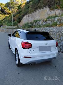 Audi  Q2  contattare esclusivamente il cellulare