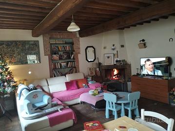 Porzione di colonica libero dalla primavera 2026