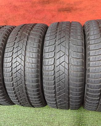 205 40 17 Gomme Invernali 80% Pirelli 205 45R17