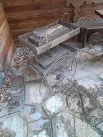 Carrello vintage da giardino