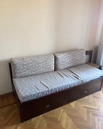 Divano letto in legno