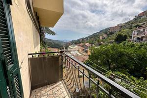 3 LOCALI A VALLEBONA