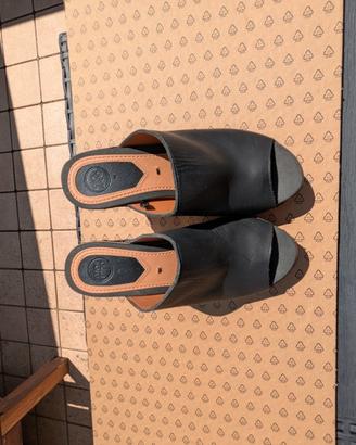 scarpe  donna , tipo  zoccoli 