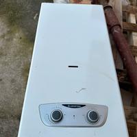 Scaldabagno a gas Ariston