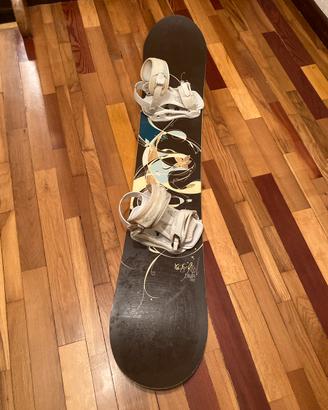 Snowboard rossignol + attacchi Drake Queen