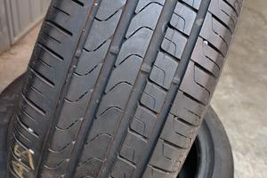 Gomme 225/45/17